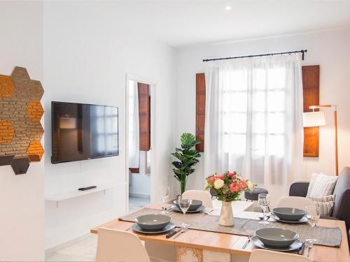Riverside Triana Apartment
