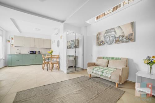 ZU12 Bright & Spacious apartment in Milan - Your Perfect Stay