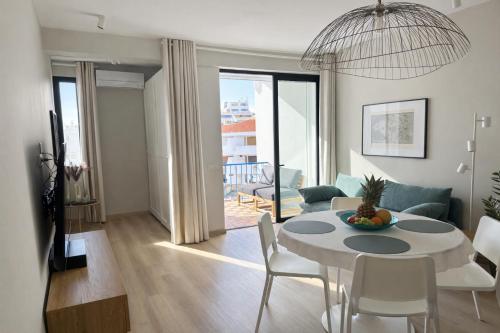 BnB Homes Ocean Breeze Terrace Apartment 400 m away from the Ocean