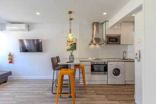 Bright and Fantastic Studio - Apartment Puerta Toledo C