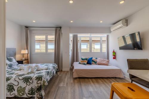 Bright and Fantastic Studio - Apartment Puerta Toledo C