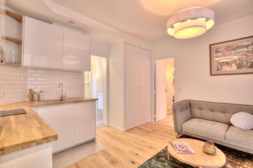 Elegant and comfortable apartment in Paris 17th arrondissement