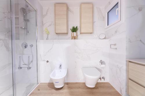 ApartEasy mid-term ONLY for VACATIONS stays, EIXAMPLE CENTER