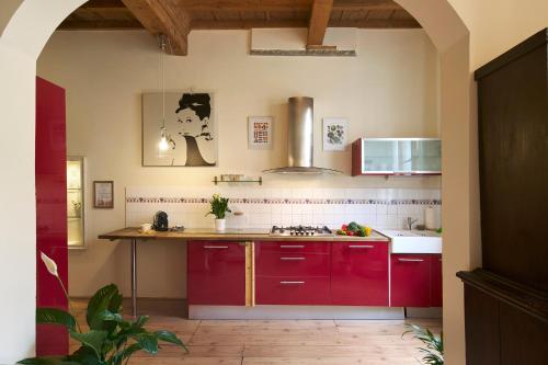 Bright, romantic retreat in central Florence