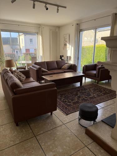 Maison 168m2 pour 7 à 11 personnes, jardin, rivière