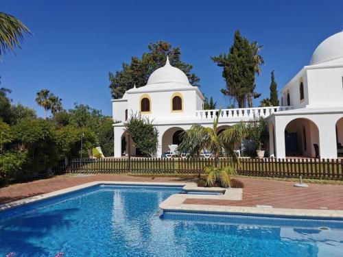 Villa Marocco style