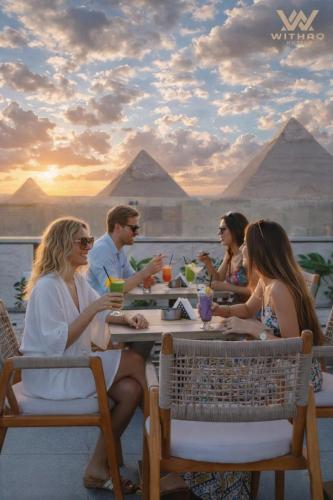 Withaq Pyramids Inn
