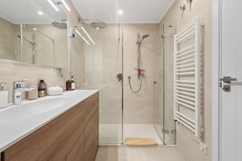 Estepona Apartment at Sunset Golf - Pool And Parking