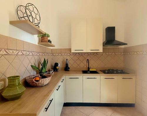 Foto RESIDENZA AURORA - bright spacious House with Garden & outdoor Patio - Ardea - Tor San Lorenzo 4