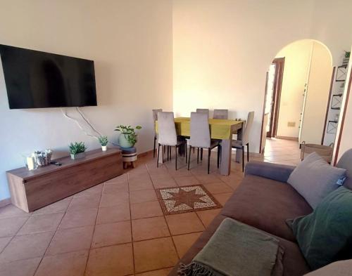 Foto RESIDENZA AURORA - bright spacious House with Garden & outdoor Patio - Ardea - Tor San Lorenzo 5