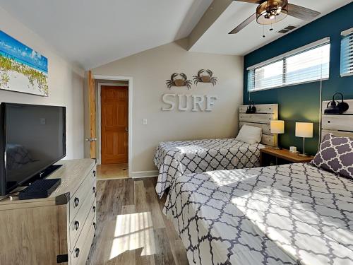 Forest Beach Villa 411 photo 78
