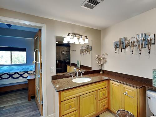 Forest Beach Villa 411 photo 83