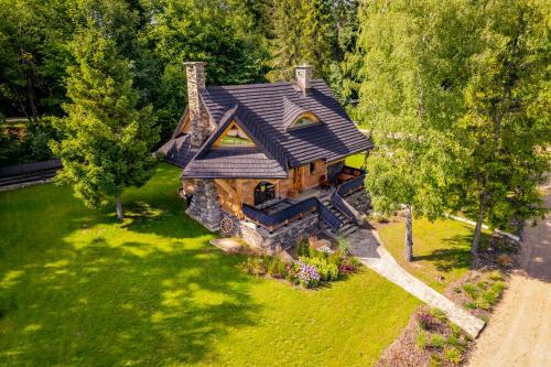 Baśniowy Domek Kolędówka z jaskinią SPA - Osada Jaworzyny