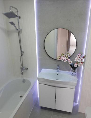 Bany a Sky Apartments