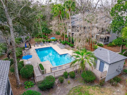 5-Min Walk to Beach - Coligny - Pool - OceanBreeze photo 4