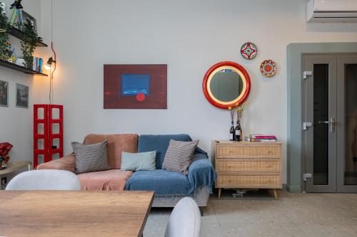 Design Apartament Canal Navigli view