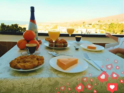 -`ღ´- Couples' Paradise. Insta-worthy Ocean Views.