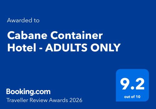 un cartello blu con il testo annullato cabane container hotel solo adulti di Cabane Container Hotel - ADULTS ONLY a Puerto Escondido