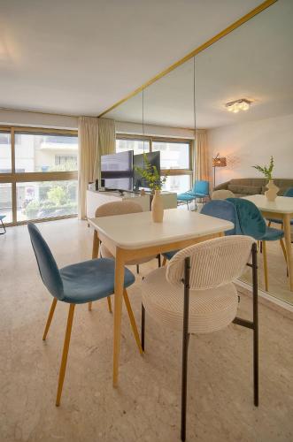 FRGK Massenet 'Blue Riviera' Studio Modern Comfort 1 min from Promenade des Anglais