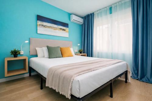 Beachfront Tiffany Design Apartment