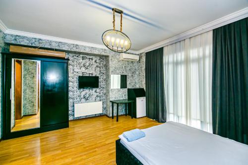 Luxury Apartment In Center BAKU