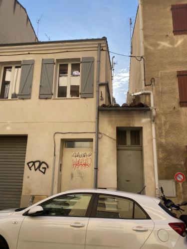FLCbm - Large terrace -Belle de Mai- St Charles