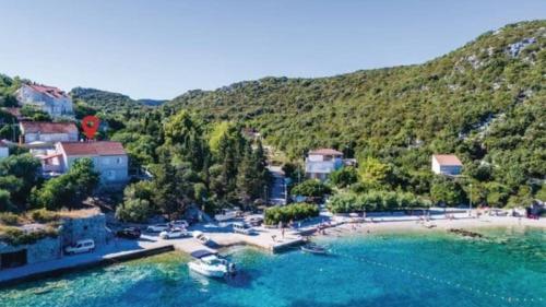 Villa Margarita Sipan by Villas Guide