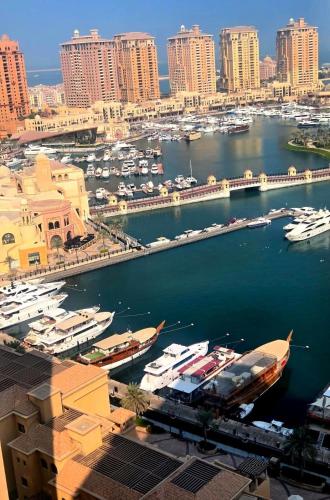 Marina Symphon y &Sunrise Over The Pearl Tower3 ,1BD 1711