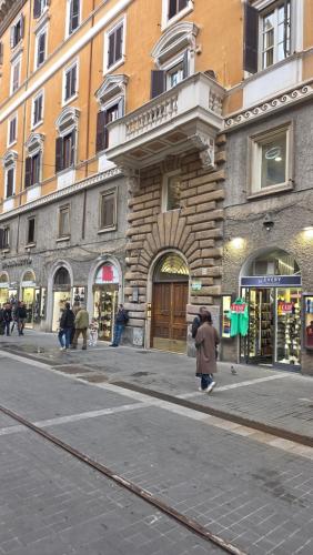 Simona's Vatican
