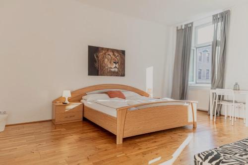 Comfortable 3BR Aprt, Next to Belvedere, Ideal for Long Stays