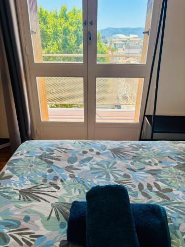 Appartement calme donnant sur le Stade Vélodrome