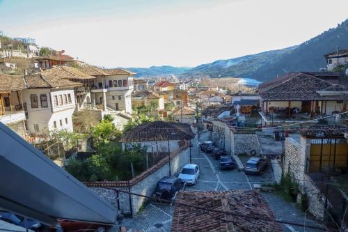Xhulio Castle Walk Guesthouse