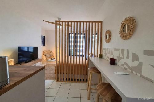 Le Petit Bali - Studio de Standing avec Wi-Fi & TV, proche tramway