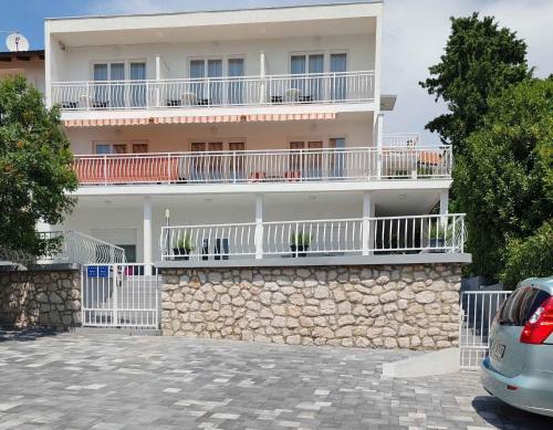 Apartments in Novi Vinodolski 39117