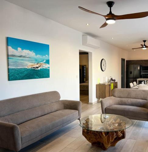 3-bedroom Villa, 7 mins drive to Pereybere beach