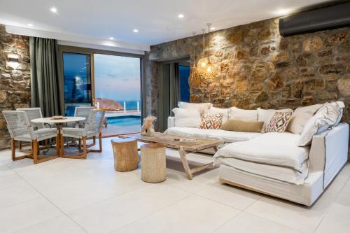 Citadel Natural Stone Villa