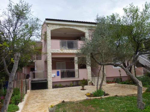 Apartments in Starigrad-Paklenica 41707
