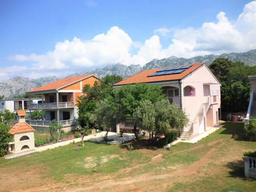 Apartments in Starigrad-Paklenica 41707
