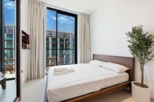 Binghatti House JVC - Parking, Balcony, Gym & Pool