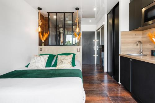 Nuit D'Ambre Port Nature - studio cosy - parking - climatisation - Village Naturiste