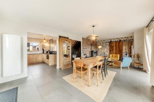 Maison Cassiopee - Proche Plage Jardin et BBQ