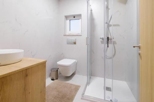 NEW! House with Hot Tub by Douro River & Iconic Bridge