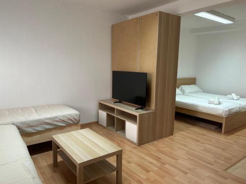 Llit o llits en una habitació de Born Studio minimum stay 30 nights, by PriorityVillas