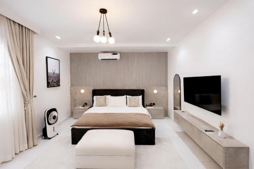 TwoBedroom Apartment Lekki WiFi & 247 Power