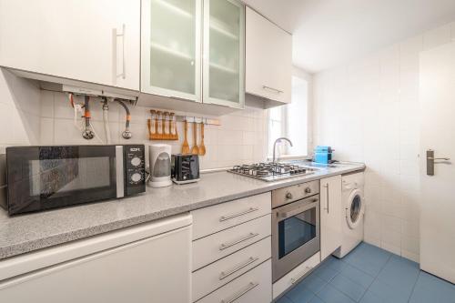 GuestReady-Charming Lisbon Retreat