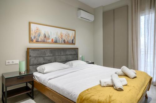 Central apartment in Piraeus