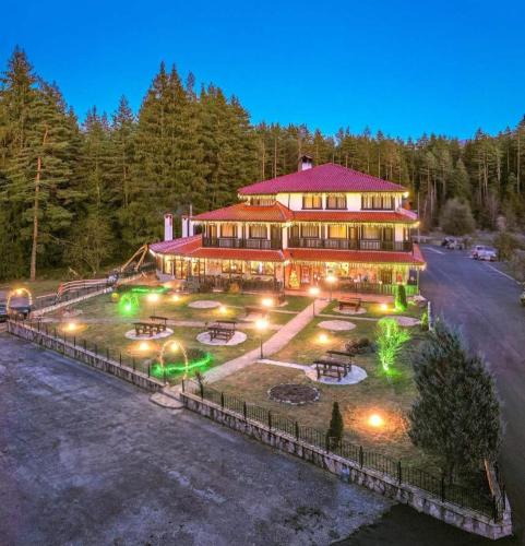 Свети Георги хотел и ресторант