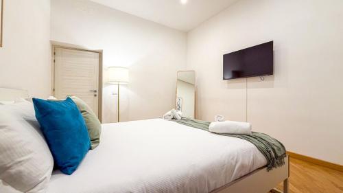 Cozy 2BR for 6 Guests Near Metro, Piazza Vittorio