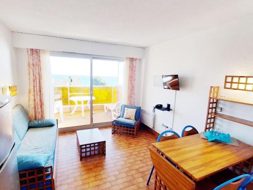 Studio 4 personnes avec Wi-Fi, vue mer - FR-1-827-37