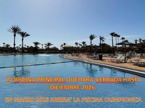 B-Rent Casa Angela pool view